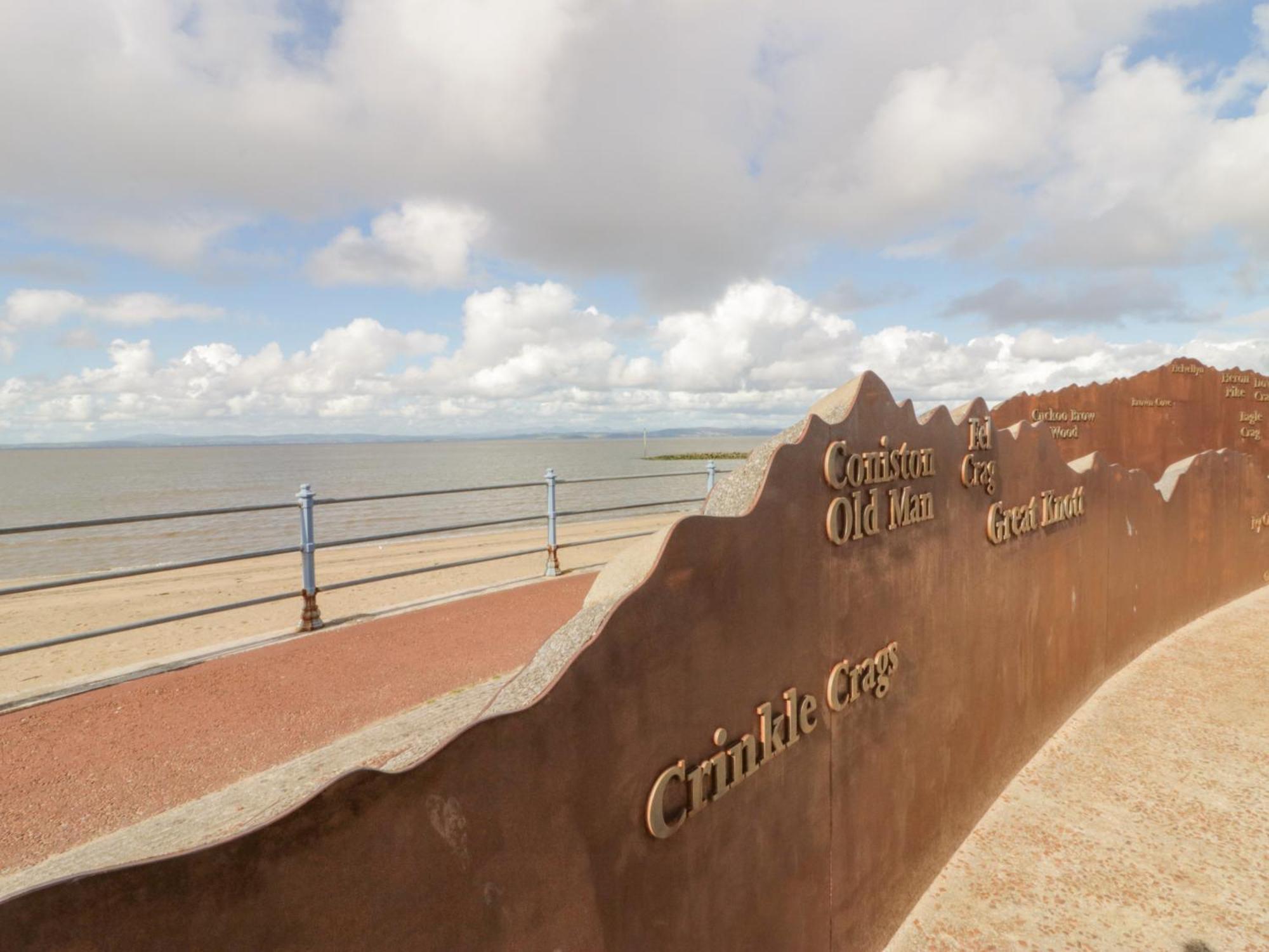 The Bay Cottage Morecambe Exterior foto